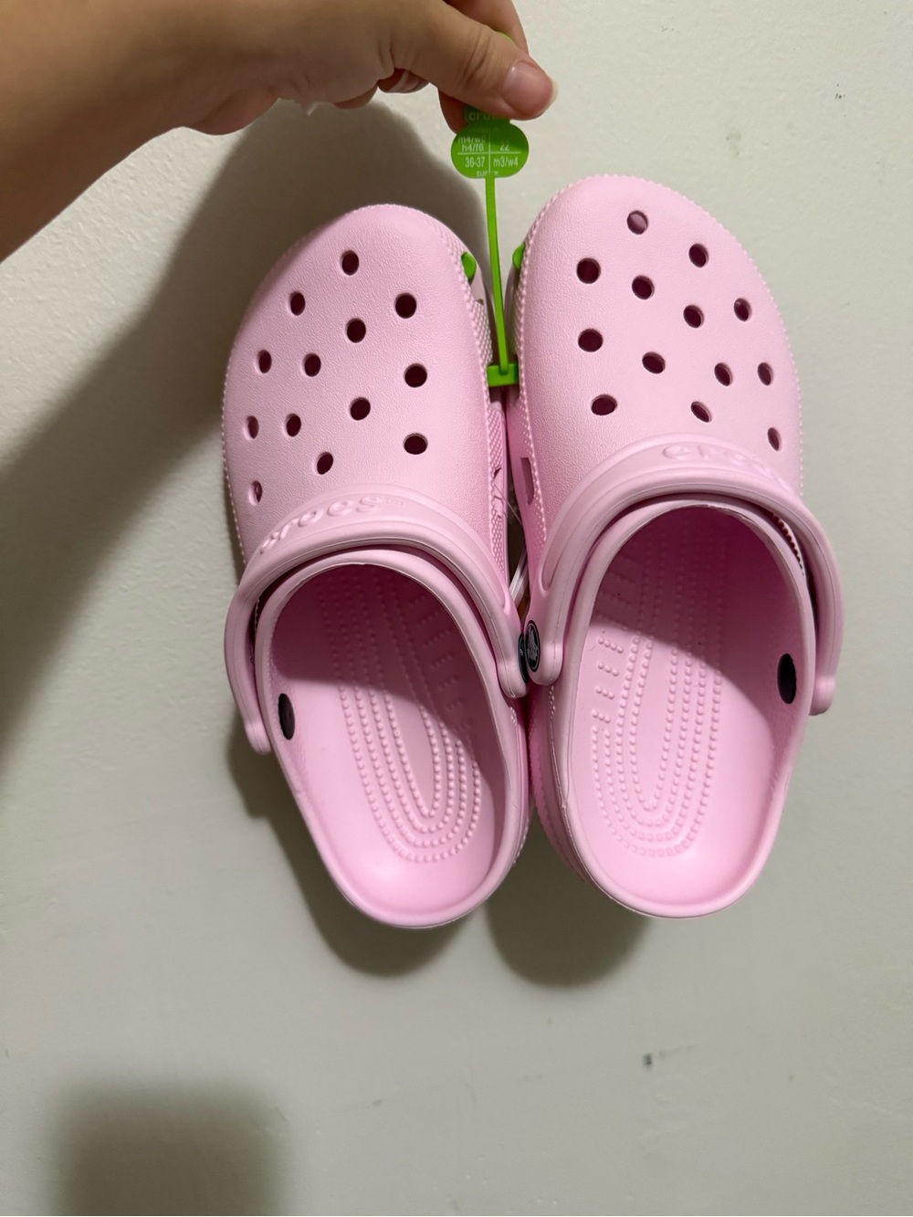 Crocs Classic Clog Pink Clogs Womens US 6